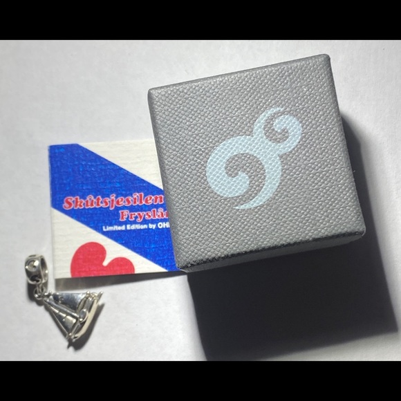 Skutsjesilen - OHM - NWT - LE of 333 - Going Dutch collection - SOLD OUT - Picture 4 of 4